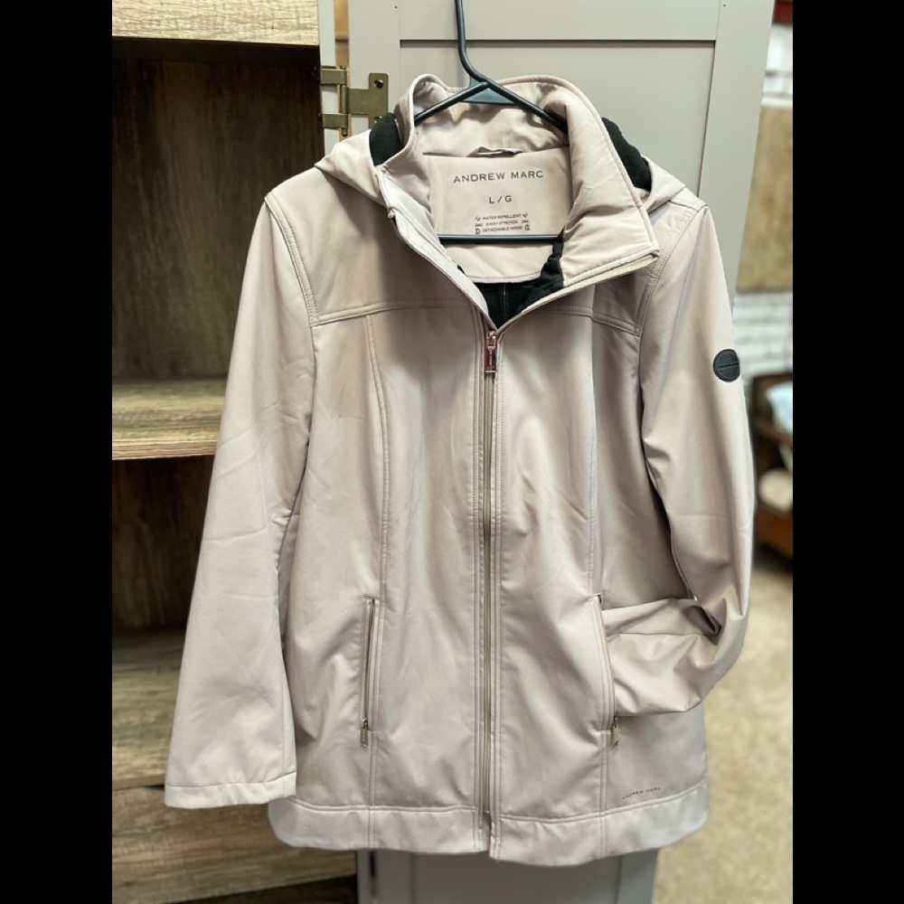 Andrew Marc  sweater/jacket w/hood/Juniors